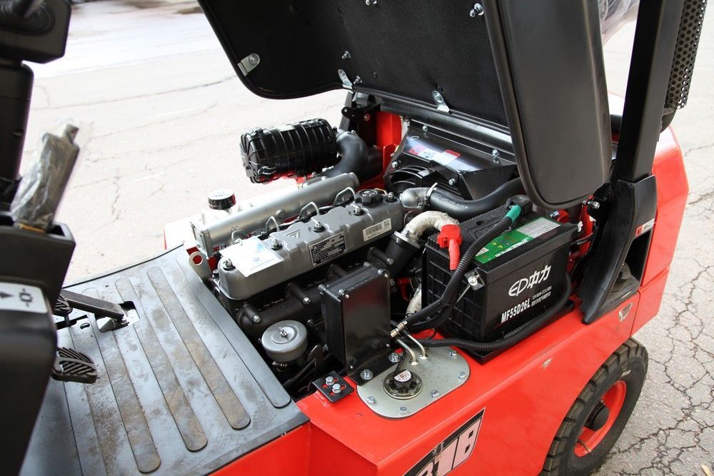 Автопогрузчик дизельный EP CPCD15T8